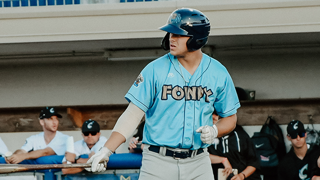 Hussey Drives in Career-High Six, Dock Spiders Win 11-8