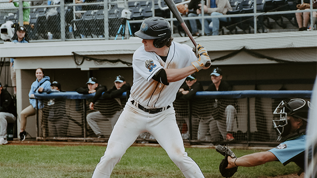 Dock Spiders Notch Another Win, Come Back to Beat Lakeshore 5-4