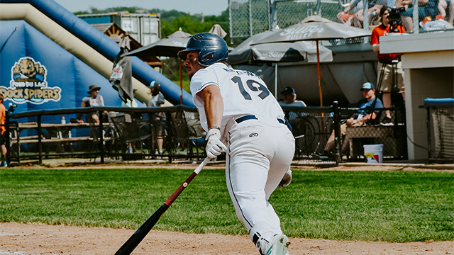 Rockers Score Late, Defeat Dock Spiders 6-4 in Series Opener