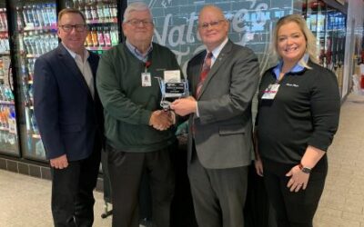 Senator Feyen Receives “Friend of Grocers” Award