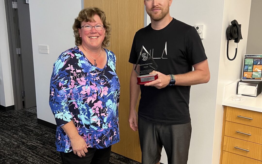 Rob Bullock Wins Society Insurance Customer Experience Award