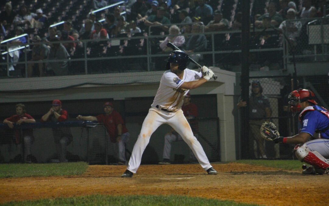 Dock Spiders Walk Off Rockers in an Extra Innings Thriller 3-2