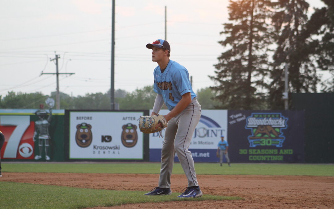 Dock Spiders Blow Up in Late Innings, Fall to Woodchucks 11-2