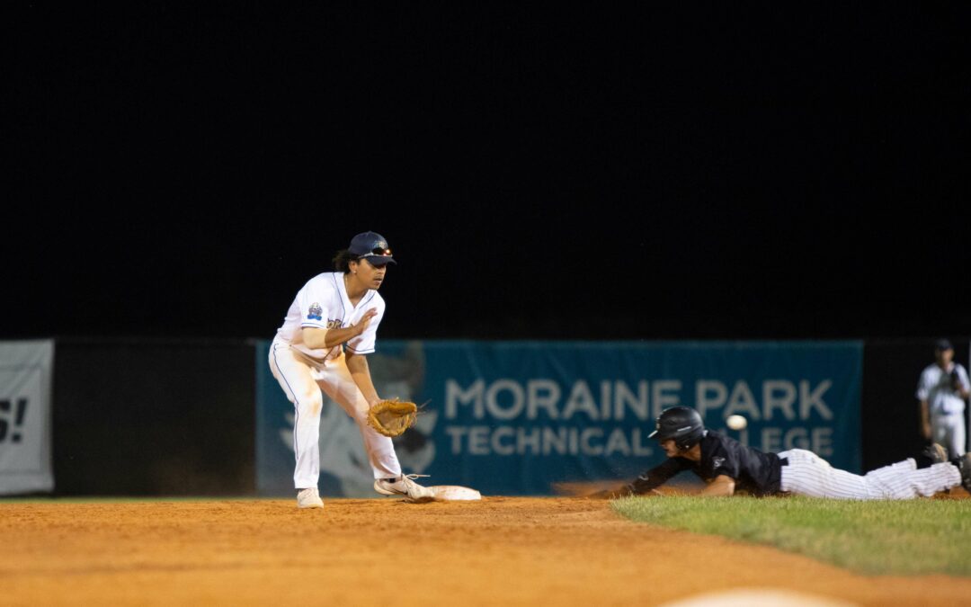 Dock Spiders Comeback Attempt Falls Short, Fall To Rivets 16-10
