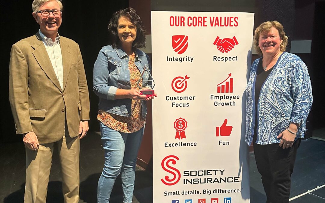 Rose McPhee Wins Society Insurance Customer Experience Award