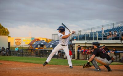 Dock Spiders Win Close One Over Chinooks 5-4