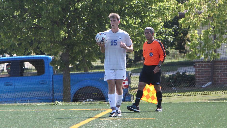Road woes continue for Sabre men’s soccer