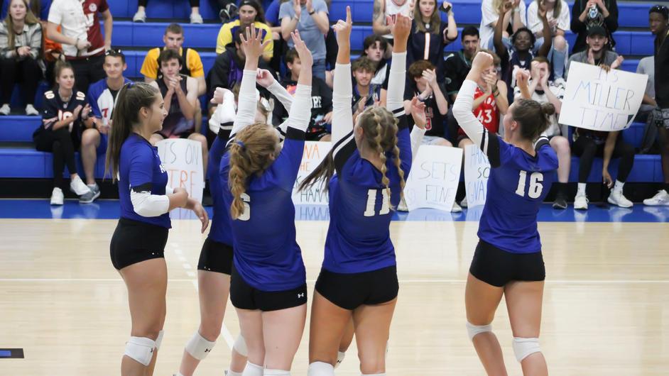Marian women’s volleyball closes out the Lawrence Invite with a sweep