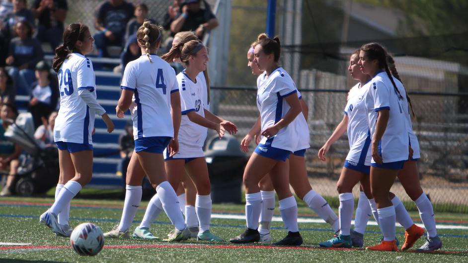Marian women’s soccer clinches postseason berth with win at Benedictine