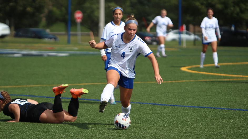 Marian women’s soccer bounces back with win at Rockford