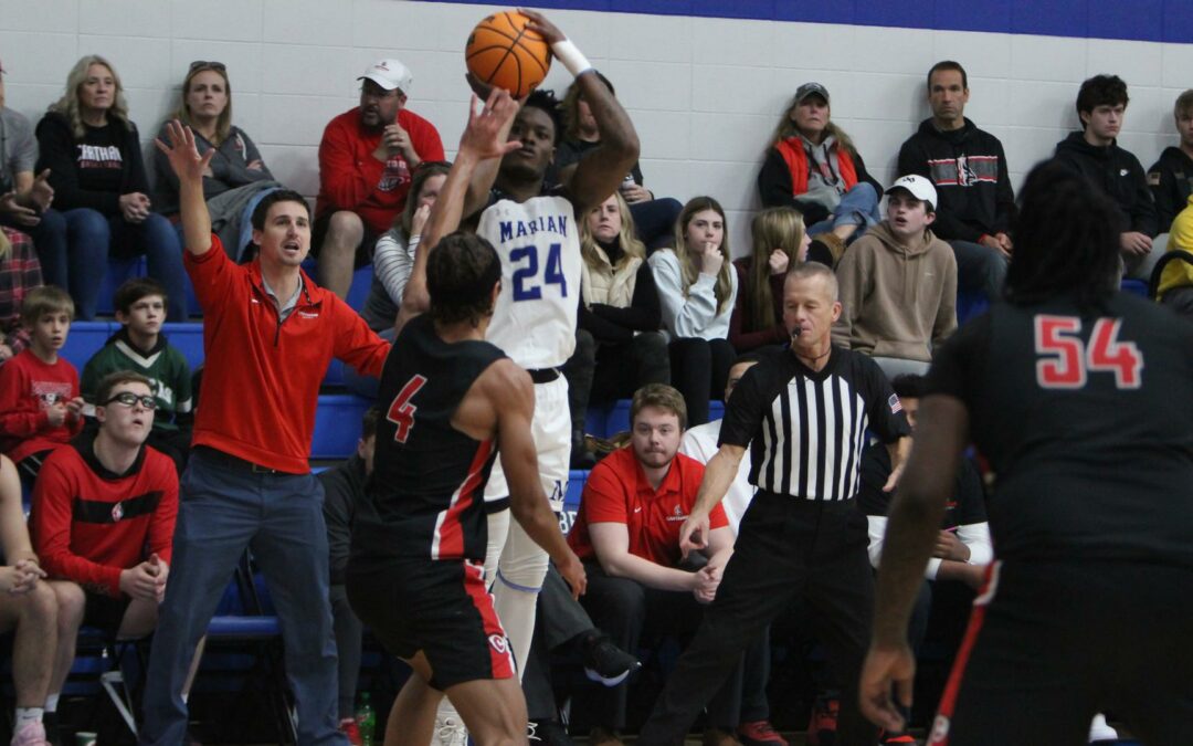 Sabre men’s basketball hangs tough with No. 18 Carthage