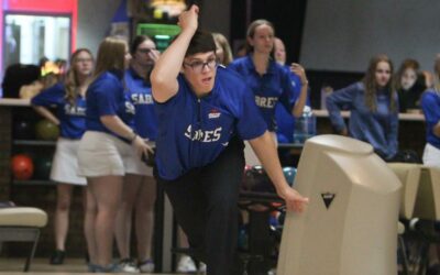 Sabre men’s bowling continues torrid pace at UWO Titan Invite