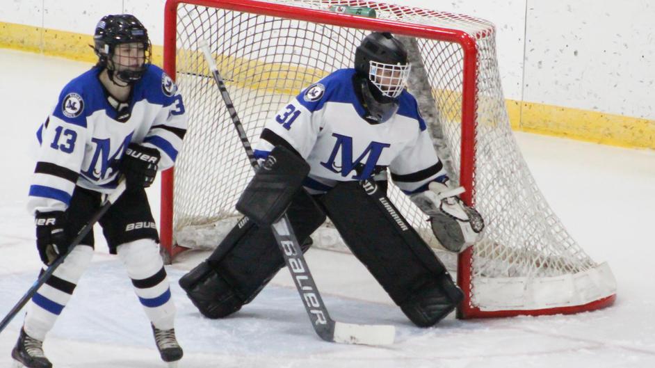 Sabre women’s hockey swept at No. 9 Adrian