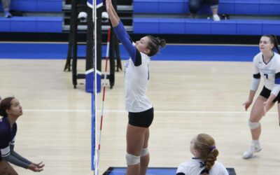Marian women’s volleyball sweeps Alverno on senior night