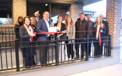 Ribbon Cutting at South Hills Golf & Country Club