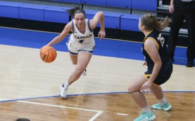 Late rally falls just short for Sabre women’s basketball