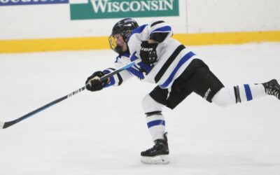 Sabre women’s hockey drops defensive opener to LFC