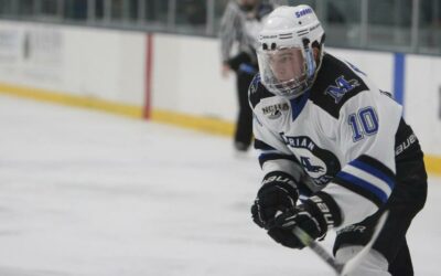 Sabre NCAA men’s hockey drops opener at No. 10 SNC