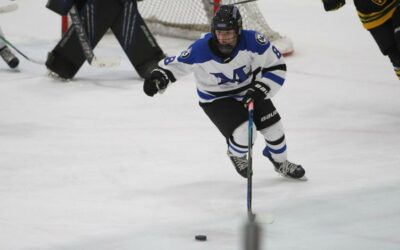 Two quick goals lead Marian women’s ice hockey past CUW