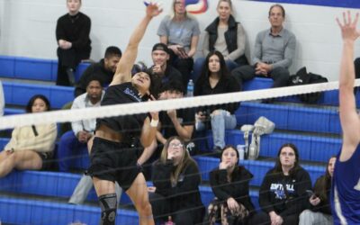 Marian men’s volleyball defeats MSOE in five-set thriller