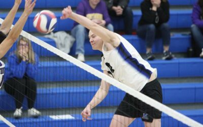Marian men’s volleyball defeats Edgewood in defensive battle