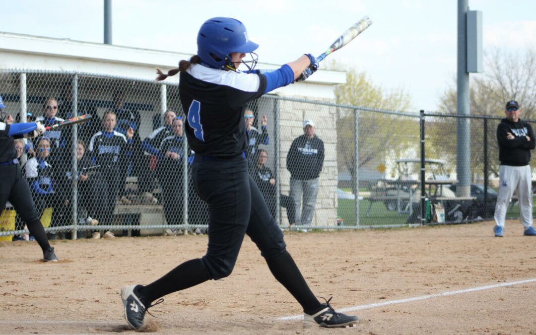 Marian softball splits twin bill at Edgewood