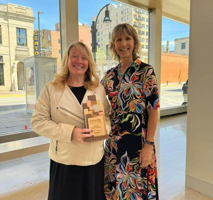 Envision Greater Fond du Lac’s Tracy Qualmann presented with BioForward Community Service Award