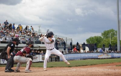 Dock Spiders Drop Game One 5-3, After Late Rally by Battle Creek