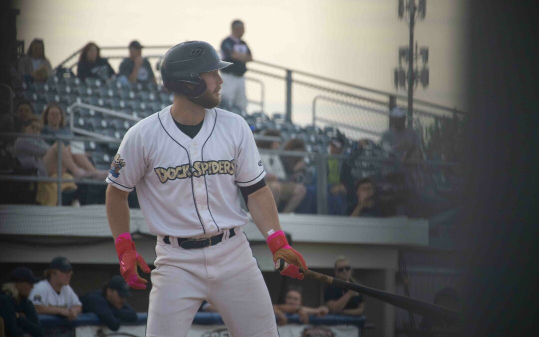 Offensive Propels Dock Spiders in Win, 13-3