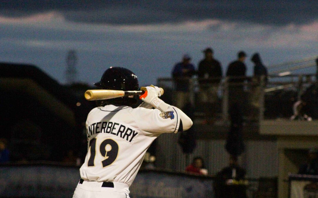 Late Rally Falls Short as Dock Spiders Drop to Lakeshore 17-12