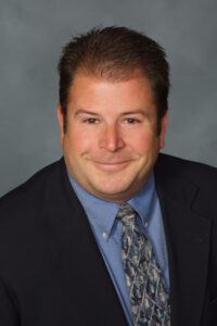 A man in a suit and tie