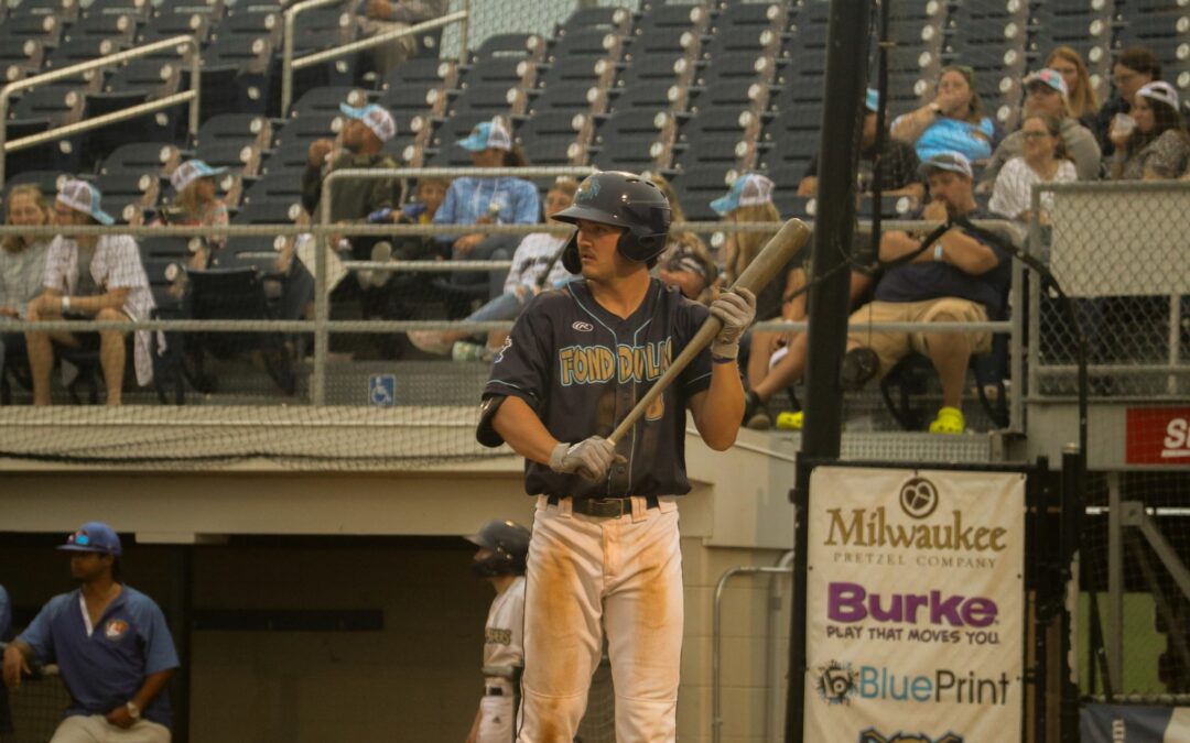 Dock Spiders Drop Series Opener to Green Bay, 11-2