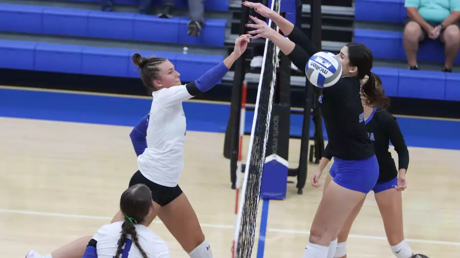 Aurora Proves too Much for Sabre Women’s Volleyball