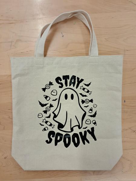 Scare up Some Great Projects During October in FDLPL’s Idea Studio
