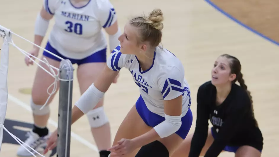 Marian Women’s Volleyball Cruises Past MSOE