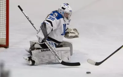Sabre women’s hockey finishes three-point weekend against Lawrence