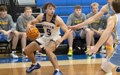 Streaking Stars rally to defeat Sabre men’s basketball