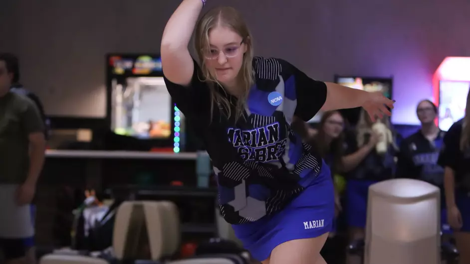 Marian women’s bowling wins GLBC regular season and tournament titles