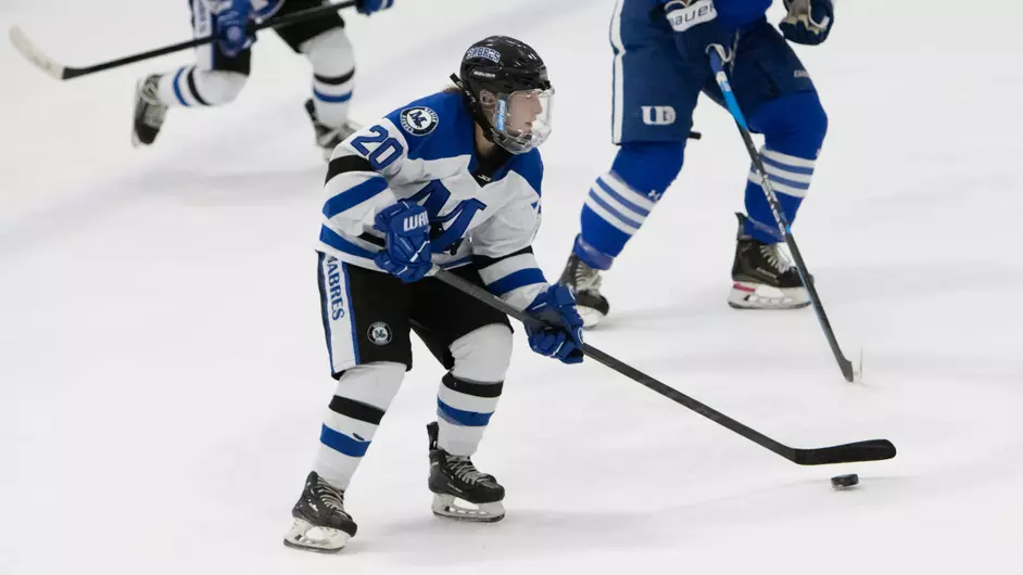 Marian women’s hockey defeats MSOE in one-goal thriller