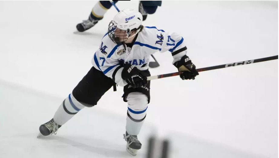 Rally falls just short for Sabre NCAA men’s hockey