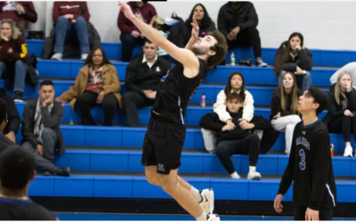 Sabre men’s volleyball falls at WLC in five sets