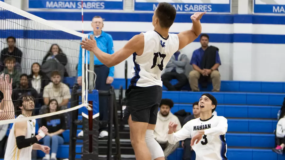 Marian men’s volleyball bounces back with win over Lakeland