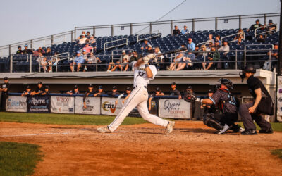 Dock Spiders Rout Chinooks at Herr-Baker Field