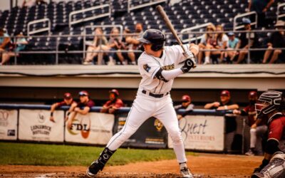Dock Spiders Charge Past the Growlers
