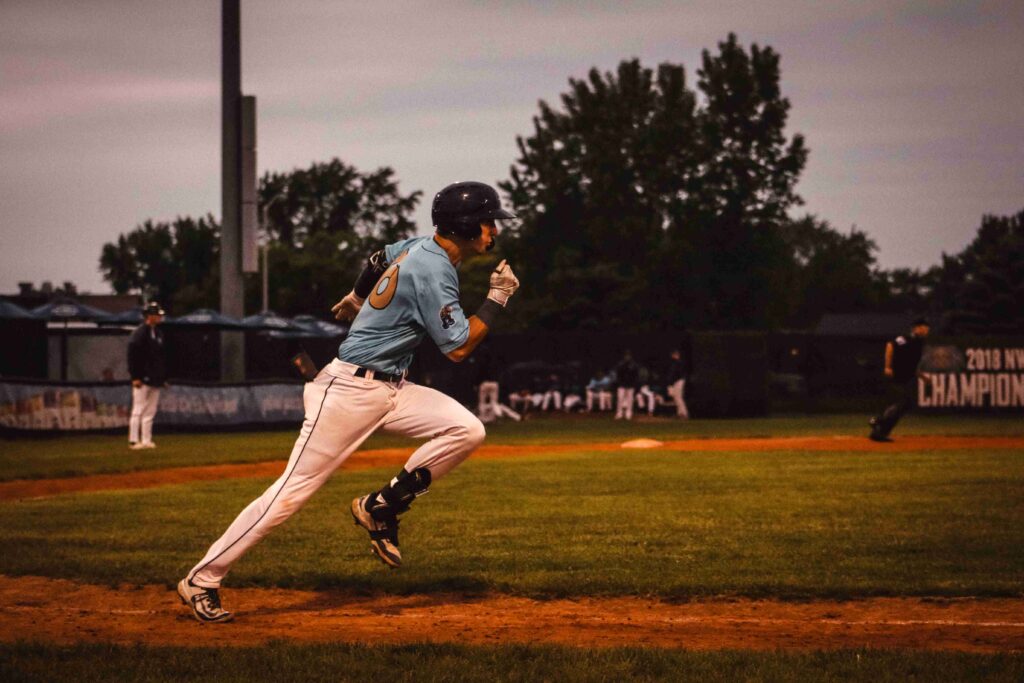 baseball player running