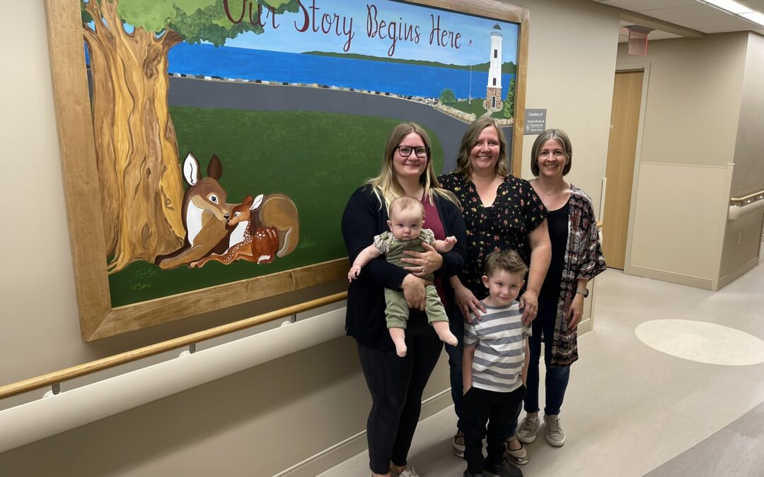 SSM Health St. Agnes Hospital mural sets the stage for baby’s first family photo
