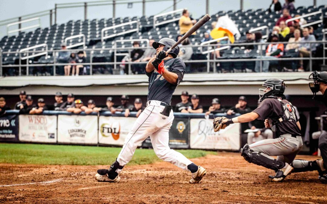 Dock Spiders Lose a Heartbreaker to the Pit Spitters