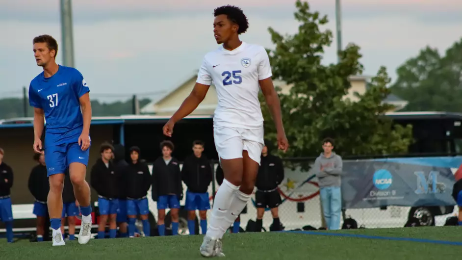 Johnson leads Marian men’s soccer past St. Scholastica