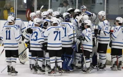 Sabre NCAA men’s hockey ties for seventh in conference preseason prediction