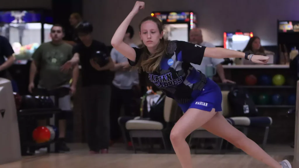 women playing college bowling